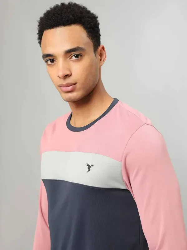 Men Colorblock Slim Fit Crew Neck T-shirt with MATPIQ