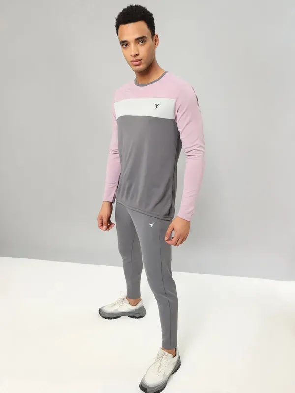 Men Colorblock Slim Fit Crew Neck T-shirt with MATPIQ