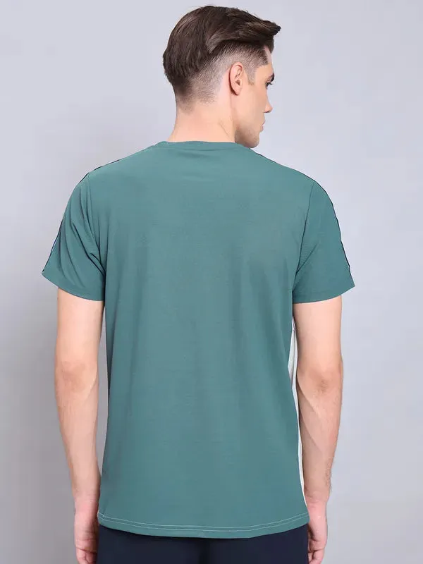 Men Colorblock Slim Fit Crew Neck T-shirt with MATPIQ