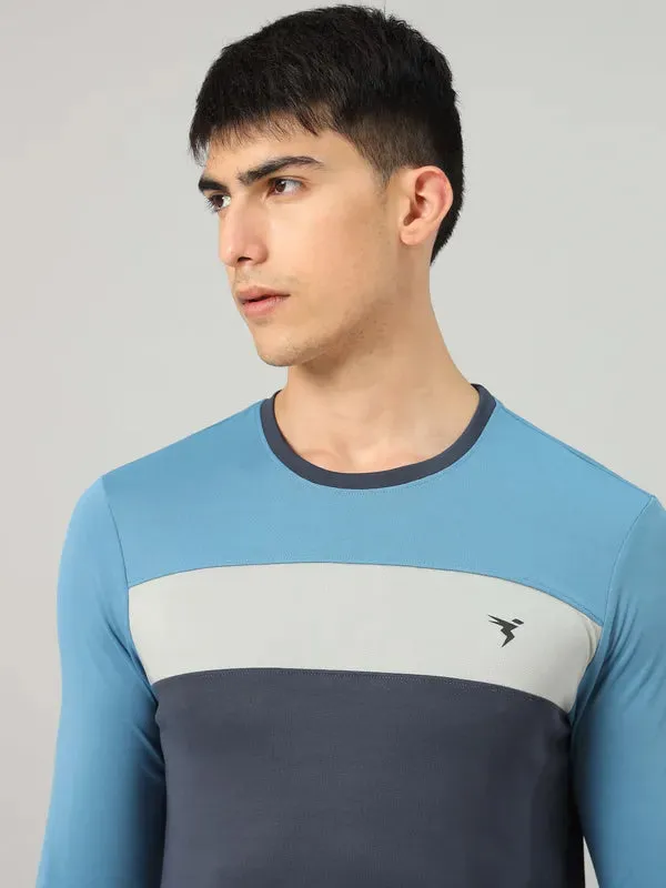 Men Colorblock Slim Fit Crew Neck T-shirt with MATPIQ