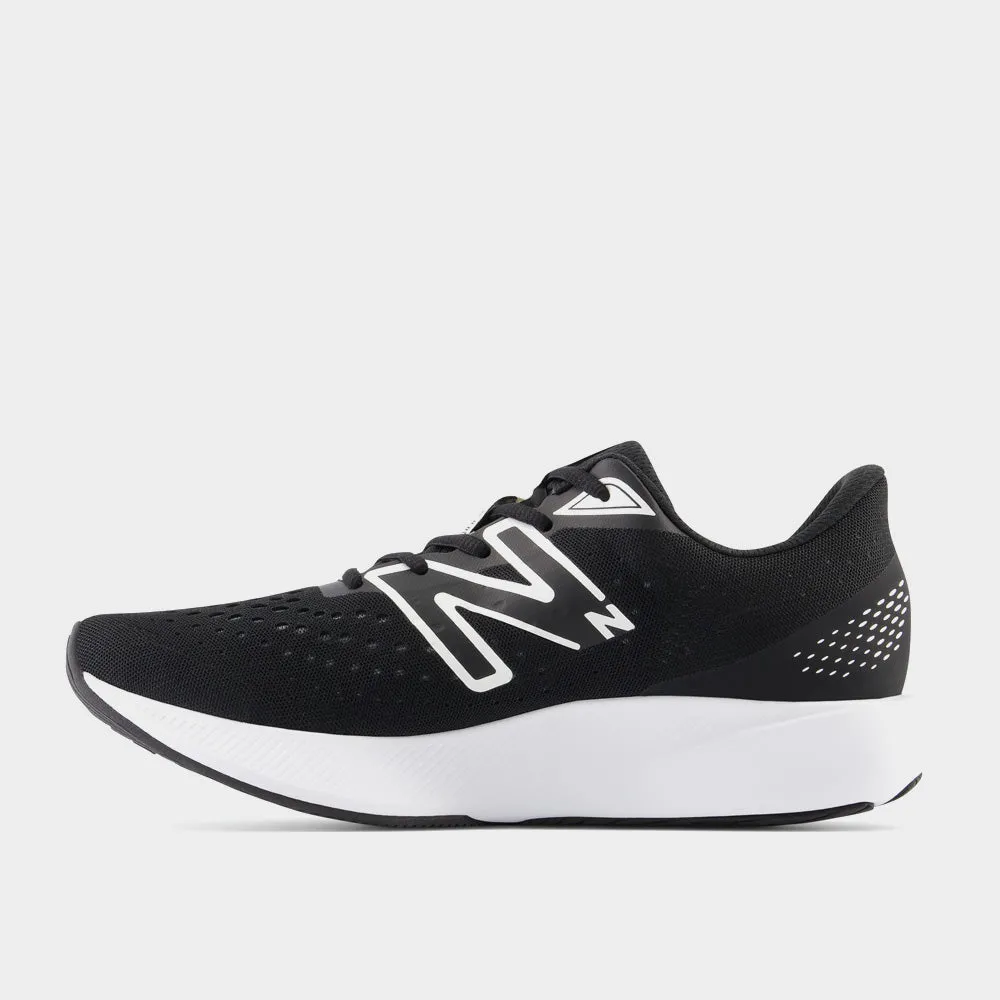 New Balance Mens Dynasoft Pesu V2 Performance Running Black/white _ 173612 _ Black